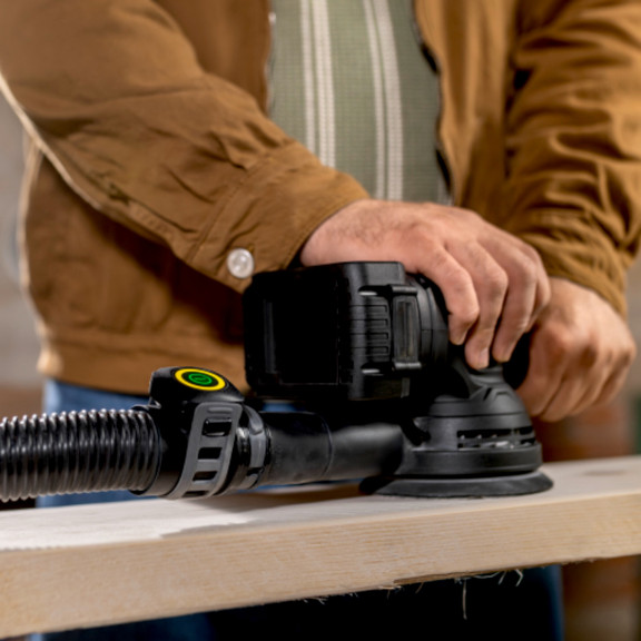 Dálkové ovládání 2 v 1: automatická detekce vibrací