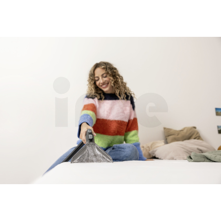 Čistič na koberce a čalounění KÄRCHER SE 3 Compact Home Floor 1.081-533.0