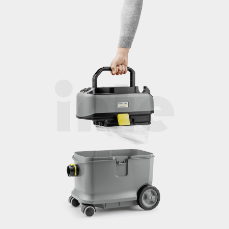 Bateriový vysavač na suché nečistoty KÄRCHER T 15/1 Bp Adv 1.355-350.0