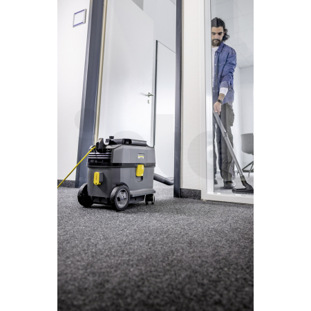Vysavač na suché nečistoty KÄRCHER T 10/1 Adv HEPA 1.527-307.0