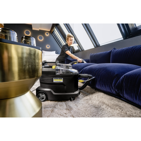 Čistič koberců a čalounění KÄRCHER Puzzi 8/1 Go!Further 1.100-249.0