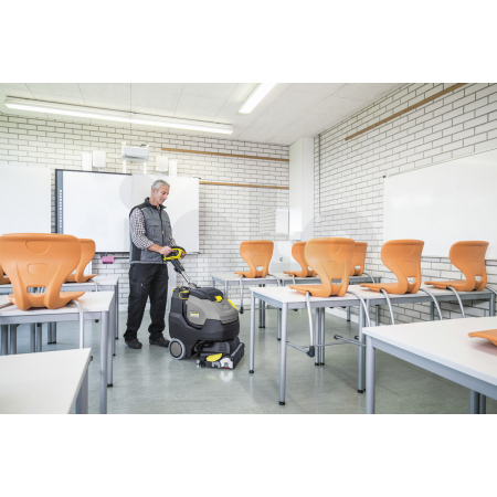 Podlahový mycí stroj bateriový KÄRCHER BR 45/22 C BP Pack Go!Further 1.783-493.0