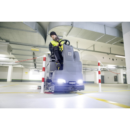 Podlahový mycí stroj KÄRCHER B 150 R Bp Pack 240Ah Wet, DOSE, SSD, Rins + D90 1.246-168.0