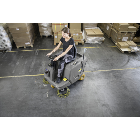 Zametací stroj s odsáváním KÄRCHER KM 85/50 R Bp Pack Li+FC 2SB 1.351-130.0