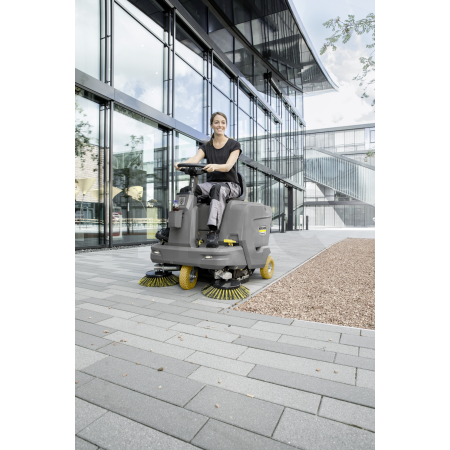 Zametací stroj s odsáváním KÄRCHER KM 85/50 R Bp Pack Li+FC 2SB 1.351-130.0